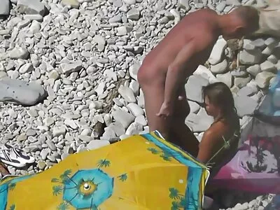 كتكوت رائعتين سكس محارم مترجم جديد من خشب الأبنوس مع ثدي صغير يمارس الجنس مع أنثى ذات بشرة شاحبة