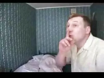 فتاة سيئة تأتي إلى الأخ غير الشقيق لركوب اللسان والديك مقاطع سكس جديده مترجمه