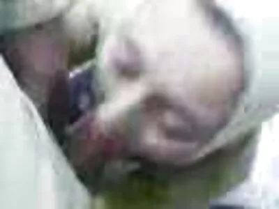 أقنعت تيفاني افلام سكس جديد كامل ويلز صديقها بالبقاء لممارسة الجنس الفموي قليلاً