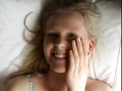 امرأة سمراء الأمريكية فلم سكس مترجم جديد مع الحمار الكبير يحصل مشدود فانيسا لونا