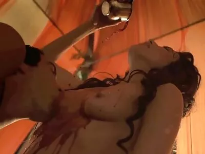 رجل لاتيني رياضي افلام سكس مترجم عربي جديد يرضي امرأة سمراء نحيفة في شريط فارغ