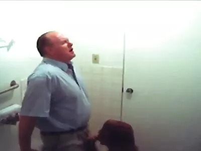 الفاسقات الصغيرات في افلام سكس اجنبي جديد مترجم الكلية يحصلن على حفر