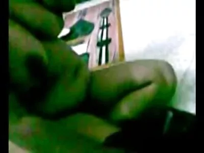 شقراء أنيقة تكافئ الجار للمساعدة من خلال مص افلام سكس مترجم جديد قضيبه
