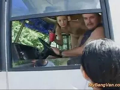 جمال آسيوي بجسم رائع يتزاوج على الأريكة سيكس مترجم جديد مع الشريك